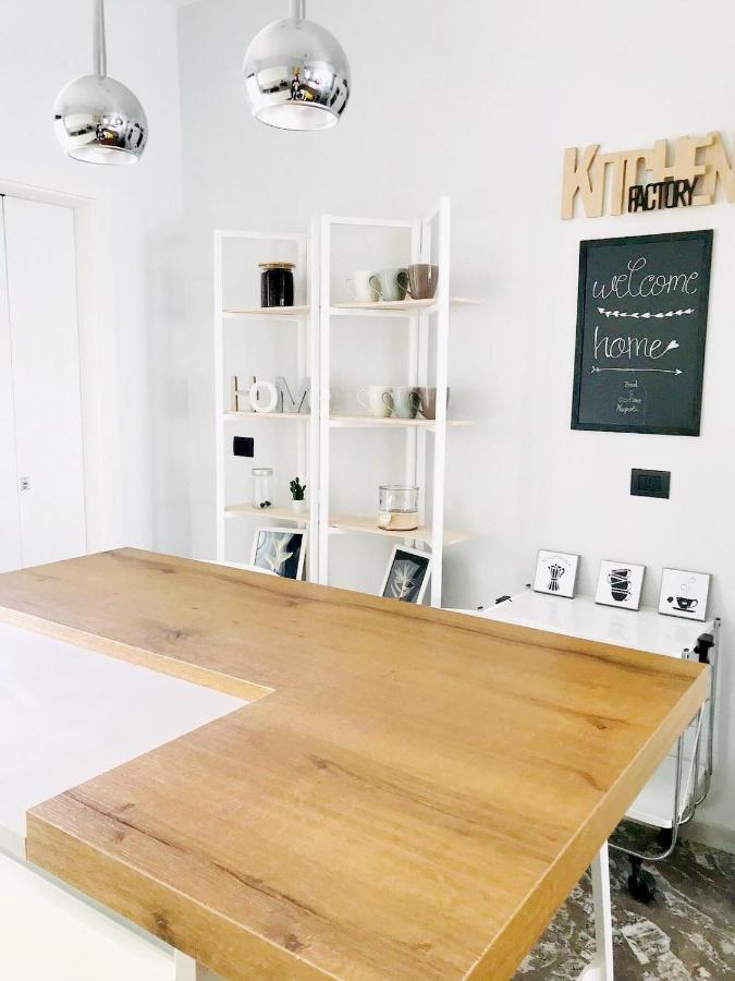 Bed&Coffee Napoli - Scarlatti Leilighet Eksteriør bilde